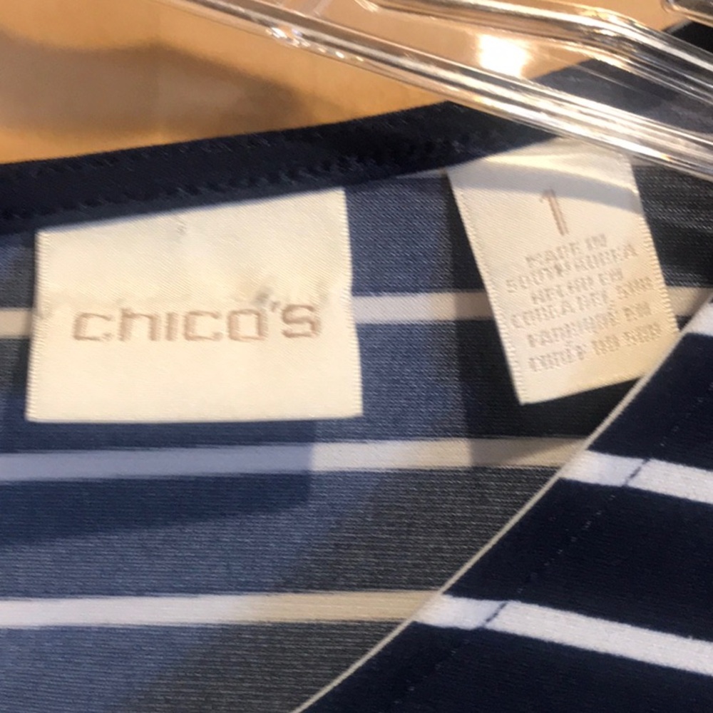 Chico’s Navy & White Knit Top - Picture 2 of 6